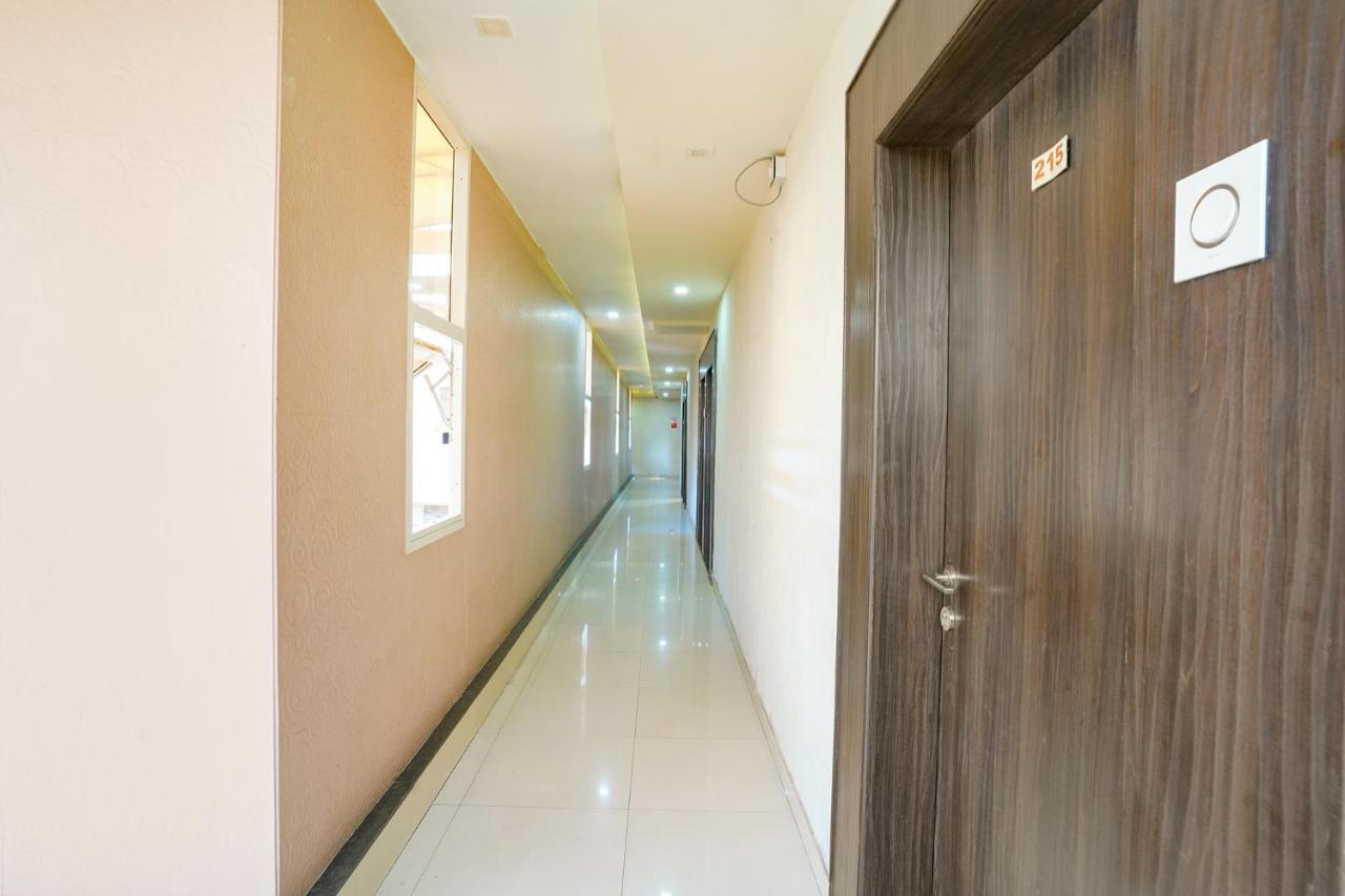 Fabhotel Regent Inn - Nr Skywalk Bridge Pimpri-Chinchwad Ngoại thất bức ảnh
